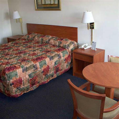 Regency Travel Inn Hayti Bilik gambar
